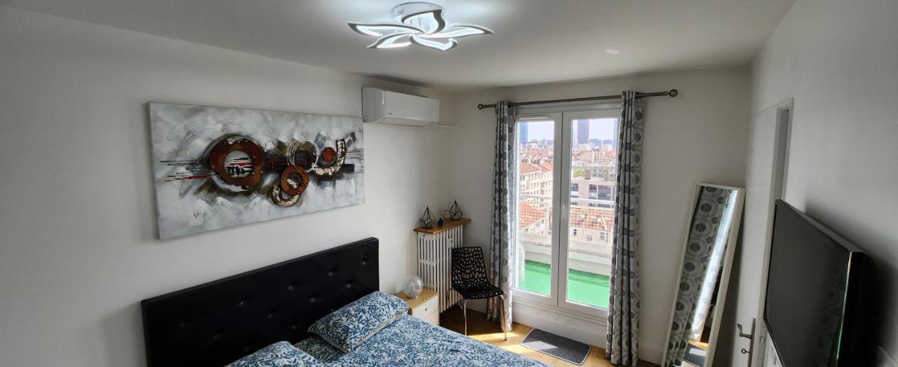 리옹 Plein Sud Terrasse Climatisation Garage Netflix 아파트 외부 사진